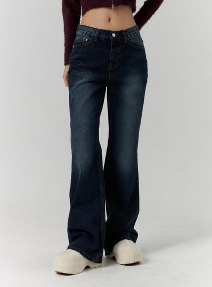 washed-bootcut-jeans-cd318
