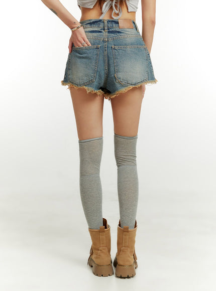 destroyed-hem-denim-shorts-cu421