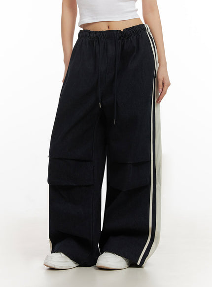 striped-trackpants-with-adjustable-waist-ij503