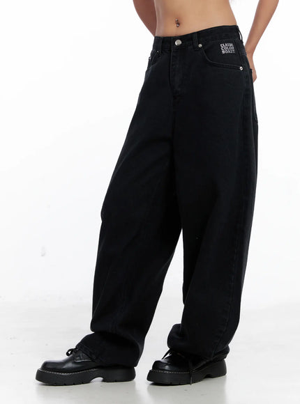 melany-lettering-wide-leg-lettering-jeans-cs524