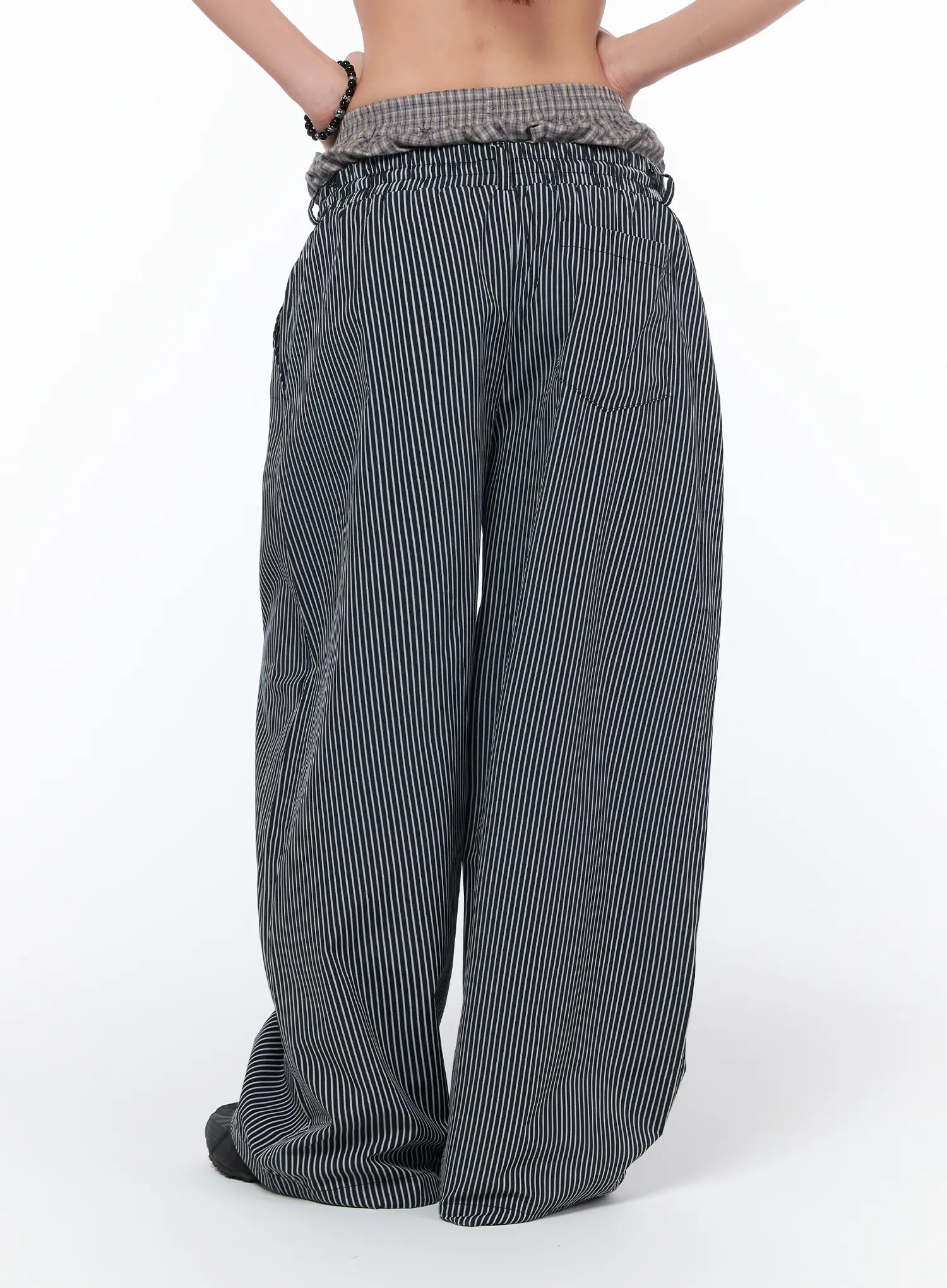striped-sagging-wide-pants-ca514