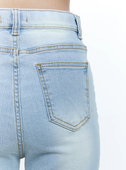 soo-washed-flare-denim-jeans-cg513