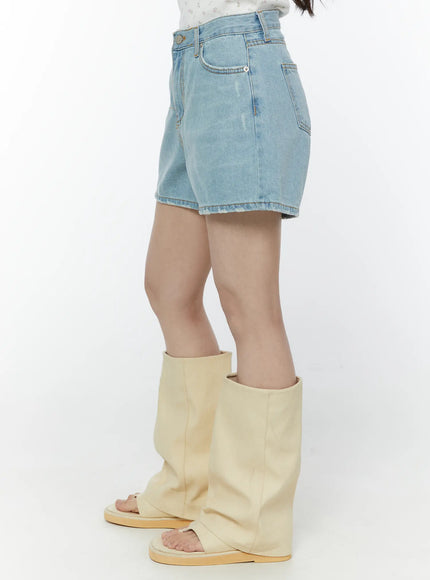 washed-denim-high-waist-shorts-iy507