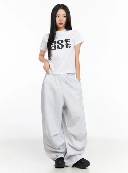 polka-dot-graphic-crop-top-ia507