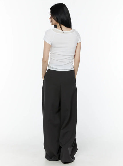 layered-shirred-short-sleeve-tee-iu503
