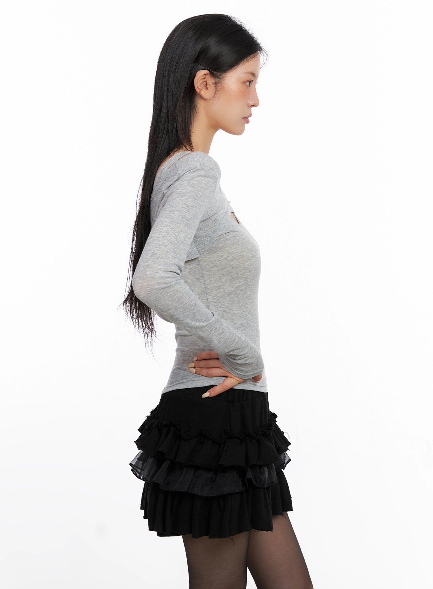 cut-out-long-sleeve-top-is508