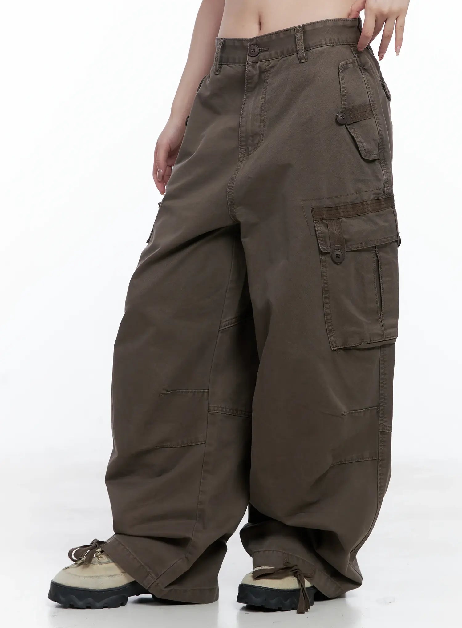 utility-pocket-wide-leg-trousers-cs501