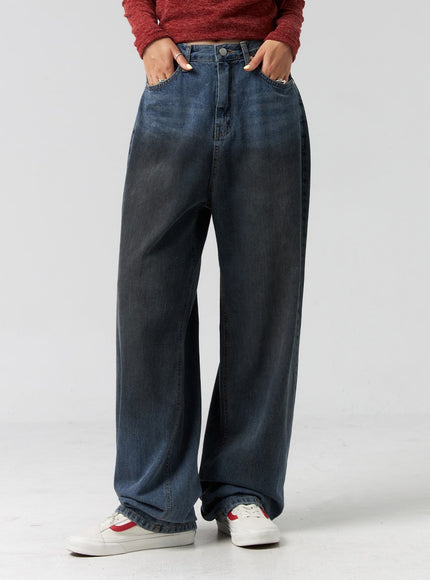 comfy-wide-leg-washed-jeans-cg325