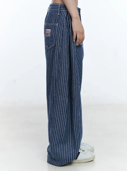 striped-wide-leg-relaxed-pants-cl530