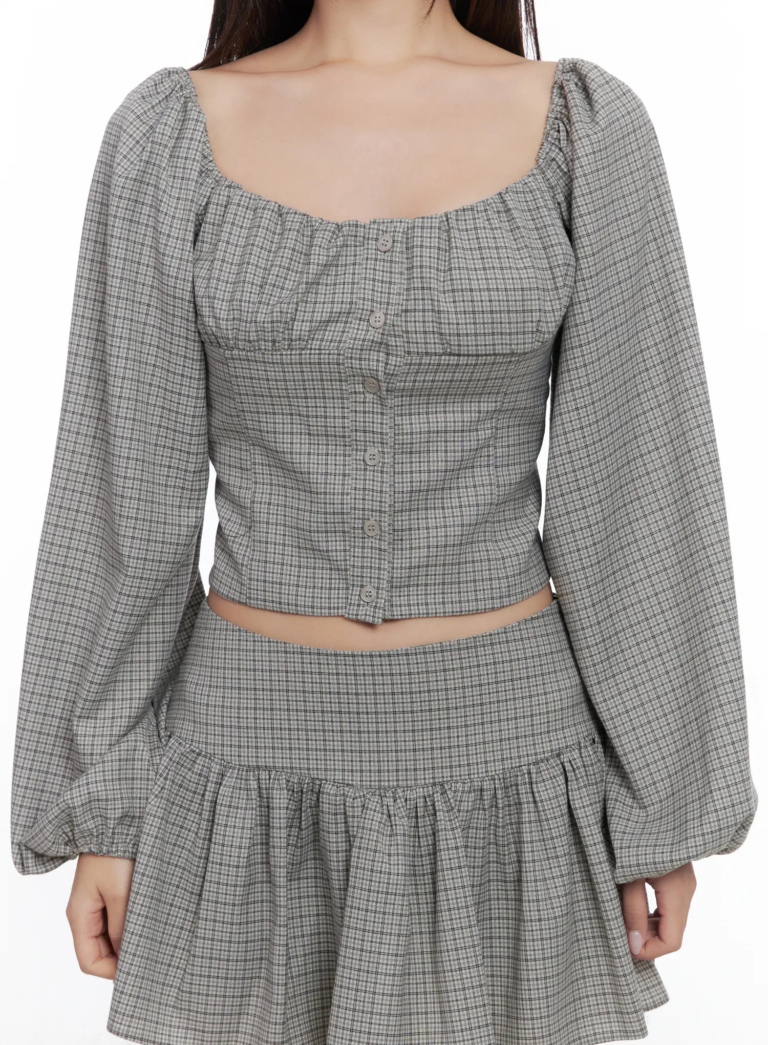 gingham-button-up-puff-sleeve-blouse-cs503