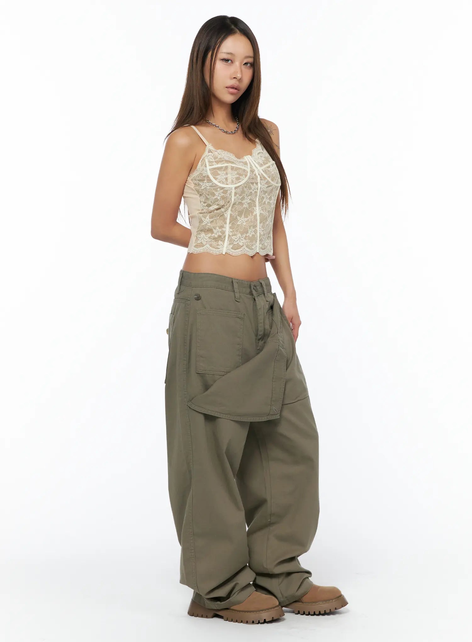 adjustable-wide-leg-cargo-pants-ca516