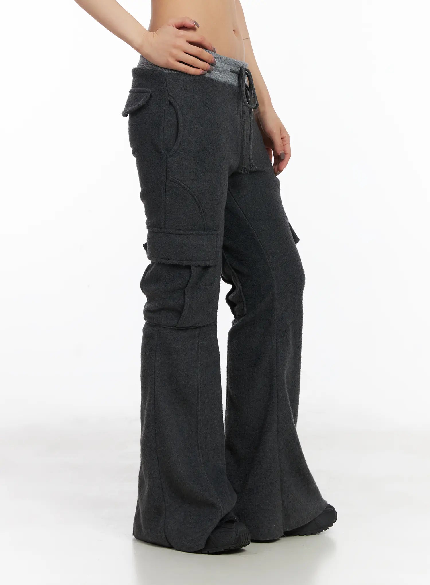 cargo-bootcut-sweatpants-cd509