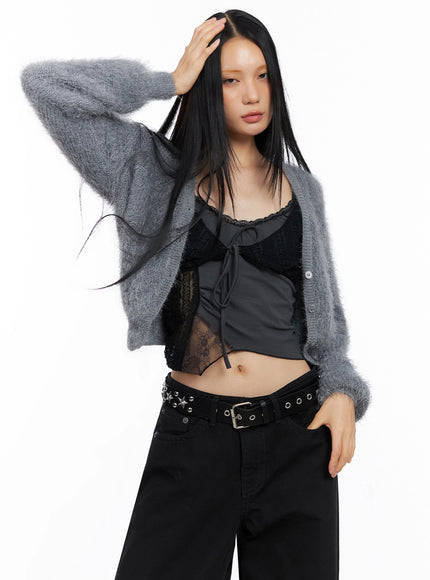 soft-knit-buttoned-cardigan-co517