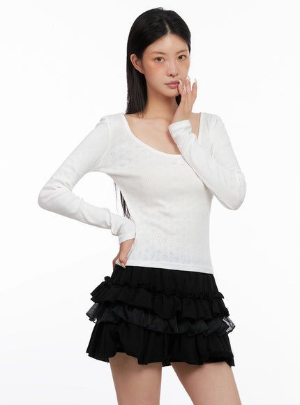 scoop-neck-ribbed-long-sleeve-top-is508