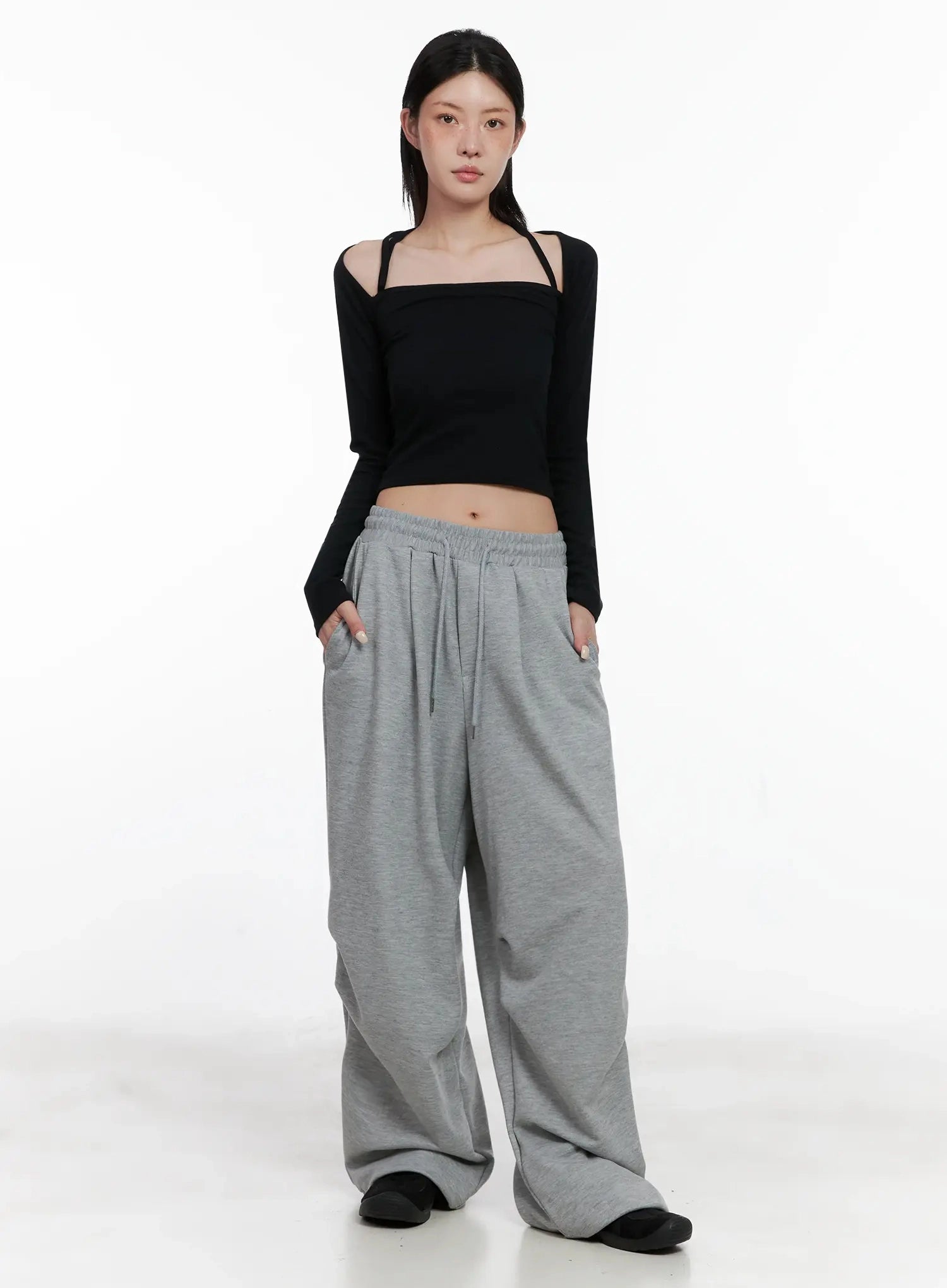 pintuck-wide-leg-sweatpants-is508