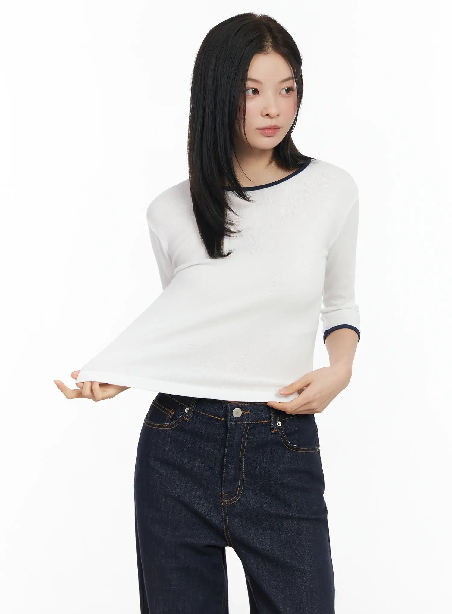two-color-quarter-sleeve-top-im524