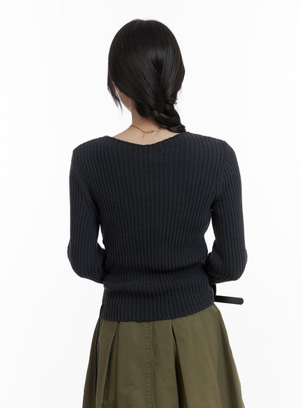 cut-out-ribbed-knit-top-ca404