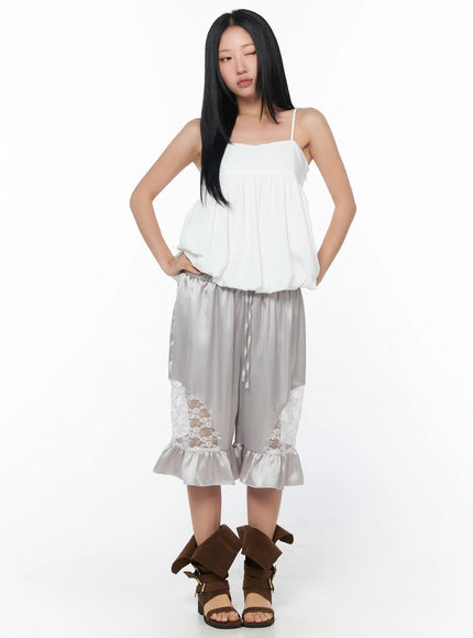 satin-ruffle-lace-shorts-cy512