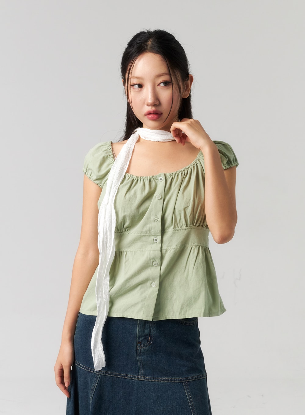 scoop-neck-button-blouse-cu327