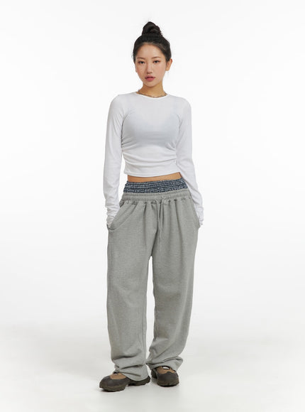 solid-long-sleeve-crop-top-cm408