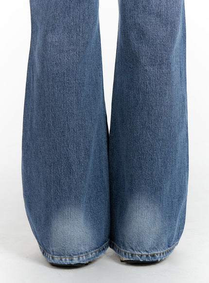 light-wash-bootcut-jeans-cf422