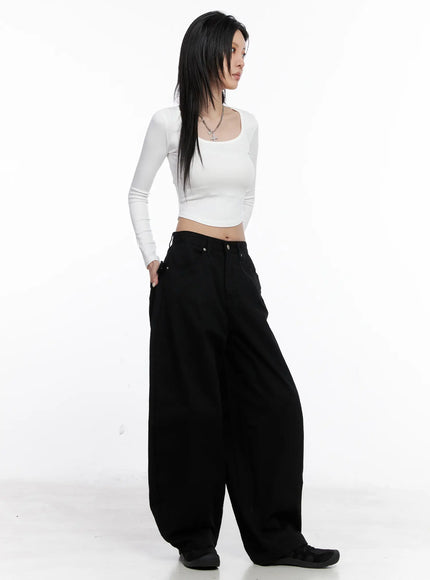 nana-studded-belt-balloon-jeans-cs512