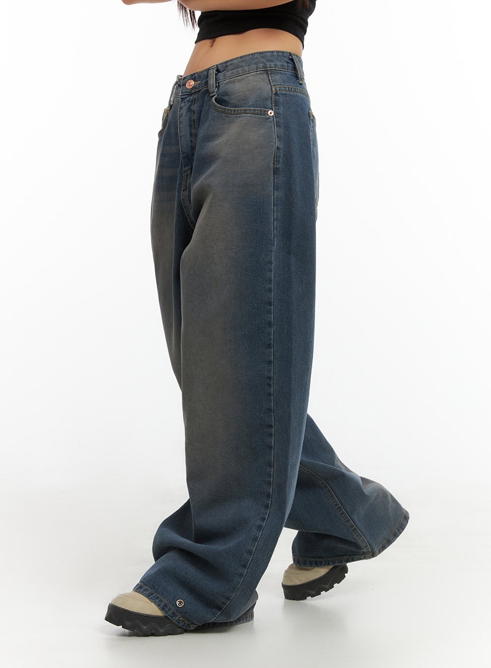 delia-vintage-washed-jeans-is402