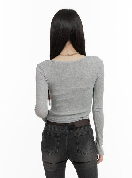 u-neck-hook-crop-top-ca403