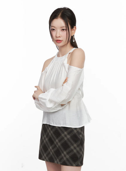 shirred-halter-neck-blouse-cn504