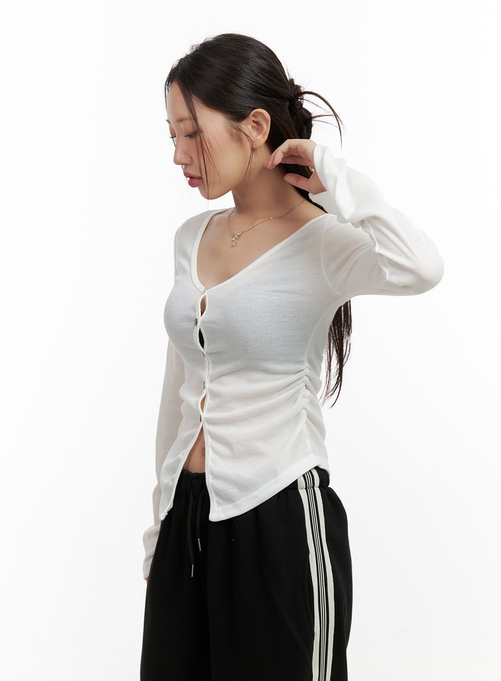 v-neck-buttoned-top-cl431