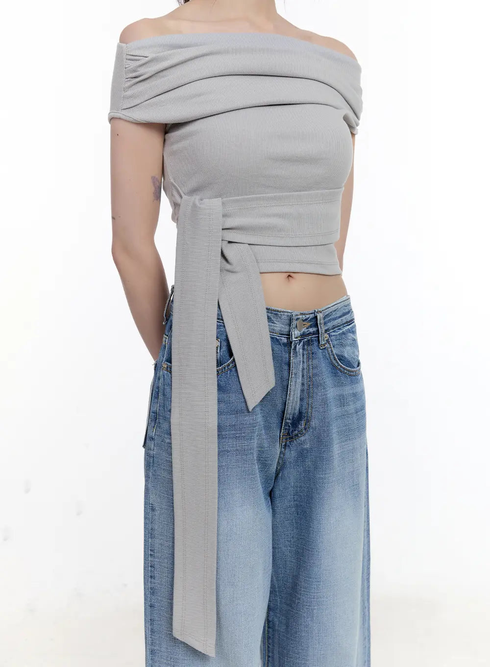 off-shoulder-tie-wrap-top-cl504