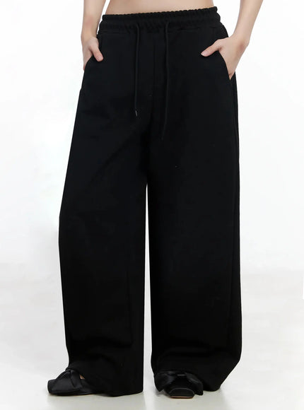 relaxed-wide-leg-sweatpants-im504