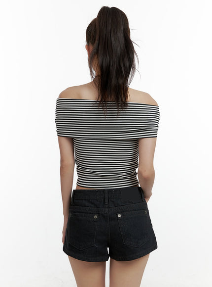 stripe-off-shoulder-crop-top-cl410