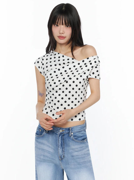 polka-dot-off-shoulder-crop-top-iy525