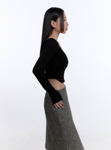 scoop-neck-long-sleeve-crop-top-cj509