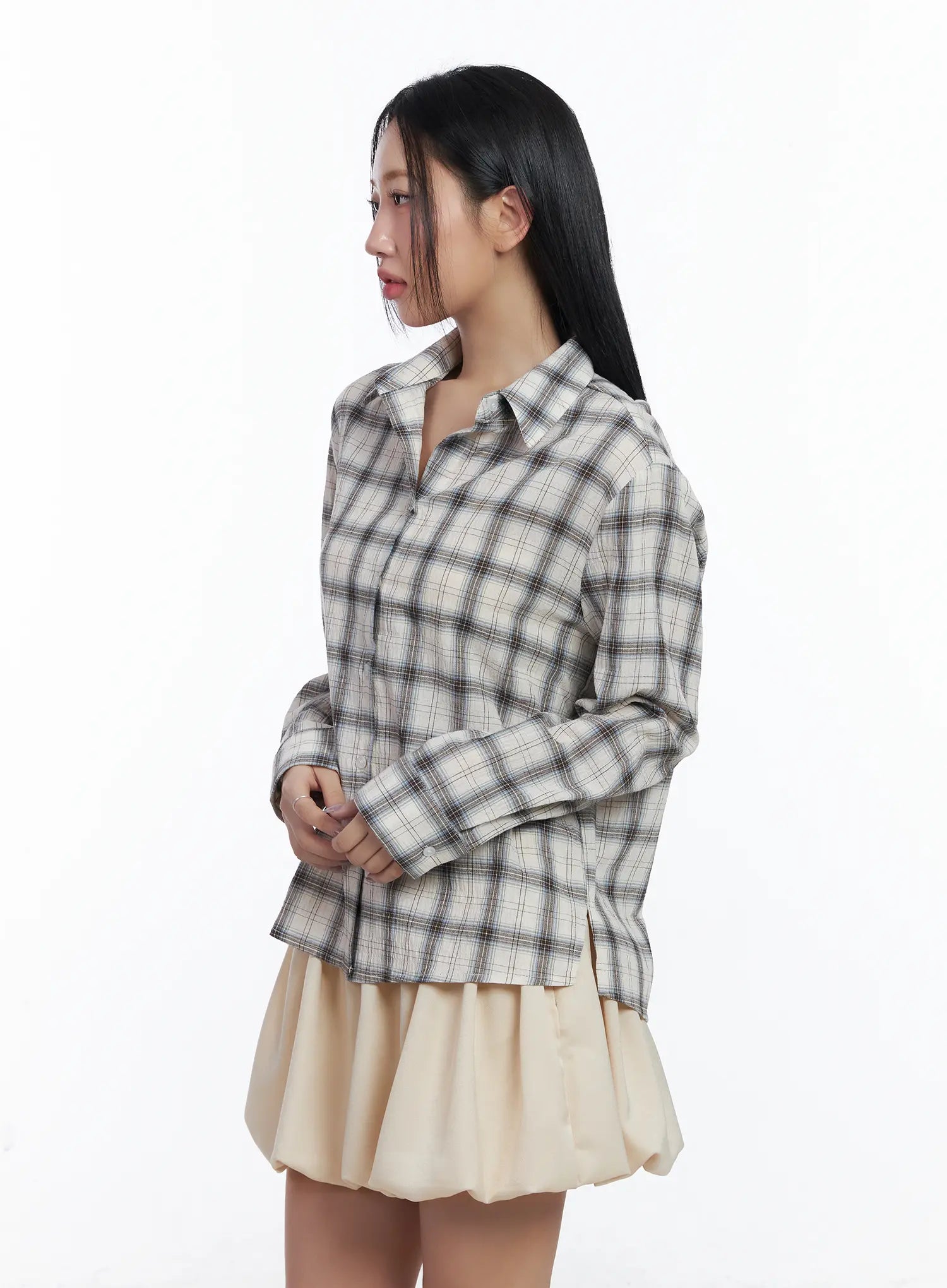 loose-fit-plaid-shirt-cj530