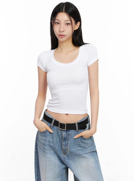 basic-ribbed-cropped-tee-ig508