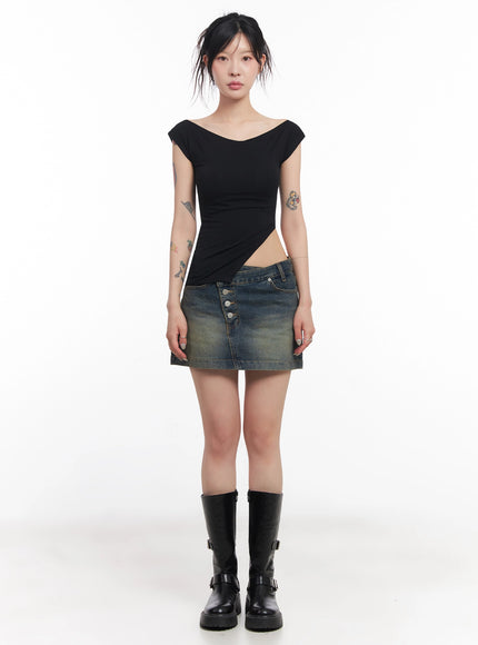 slanted-button-low-rise-denim-skirt-ic503