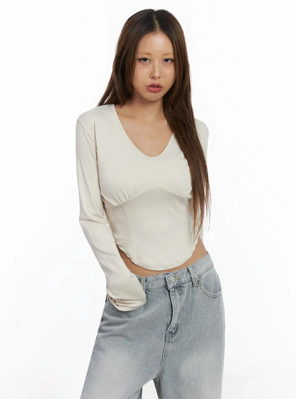 ruched-crop-top-in528