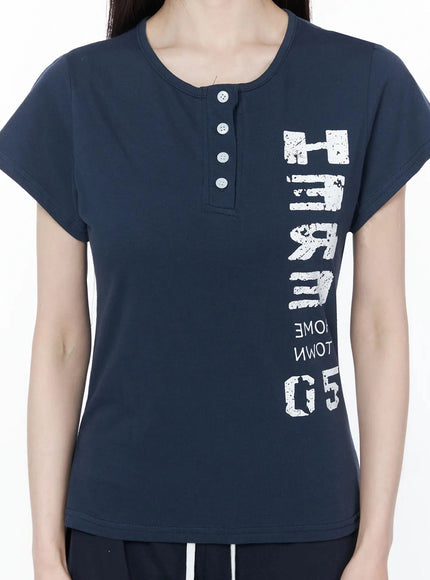 henley-neck-graphic-tee-iu512