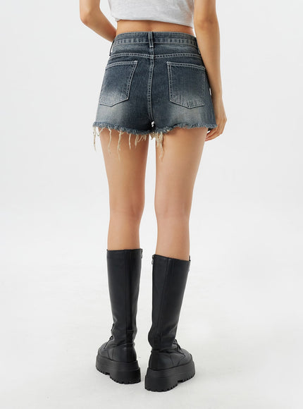 Mid-Rise Ripped Denim Shorts CY315