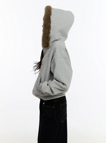 cozy-oversized-faux-fur-hoodie-cn524