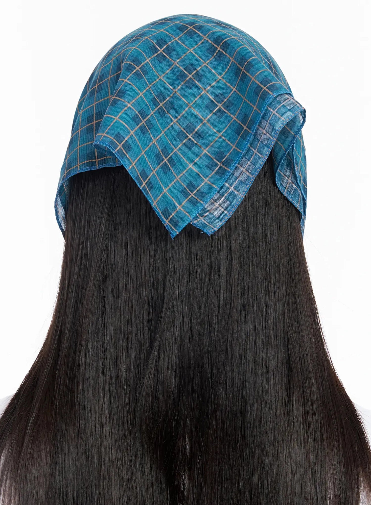 plaid-square-scarf-ia523