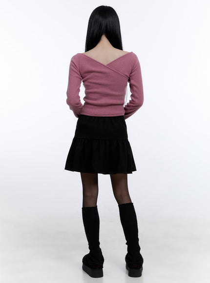 sweetheart-neck-long-sleeve-top-cd419