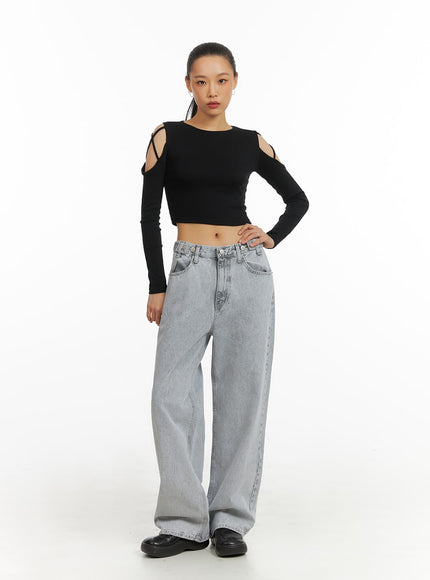 x-strap-cut-out-crop-top-ia417