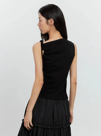 asymmetric-high-neck-tank-top-il528