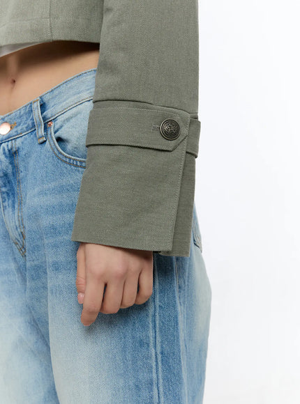 military-style-cropped-jacket-ca508