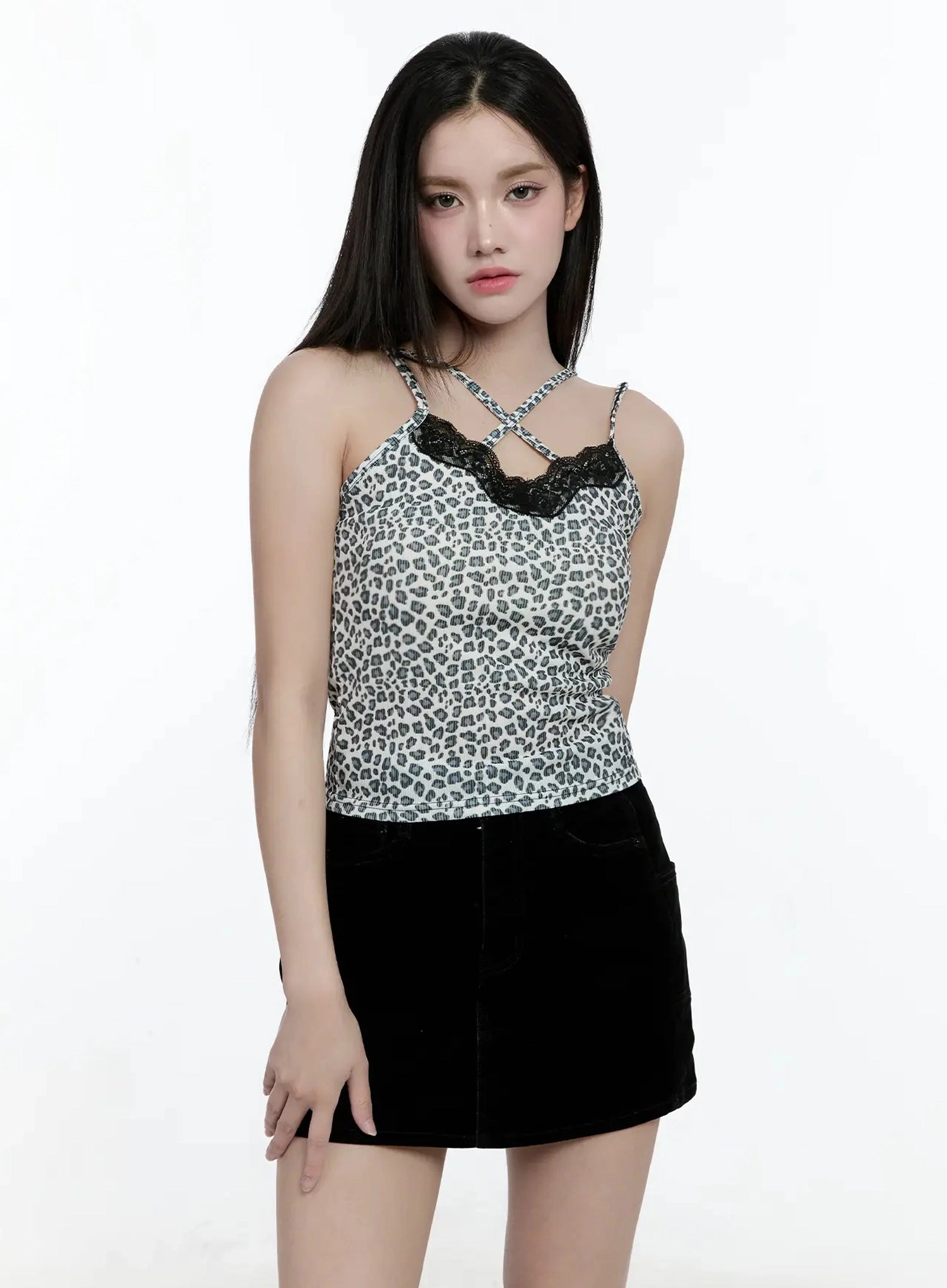 patterned-lace-cami-top-io527