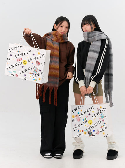 straight-fit-cargo-pants-in302