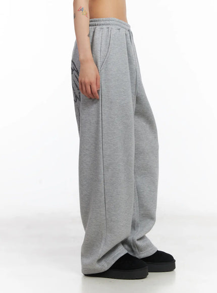 graphic-print-fleece-sweatpants-cd505